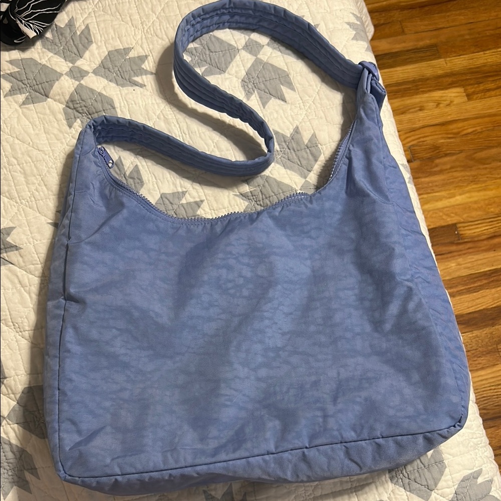BAGGU Blue Shoulder Bag